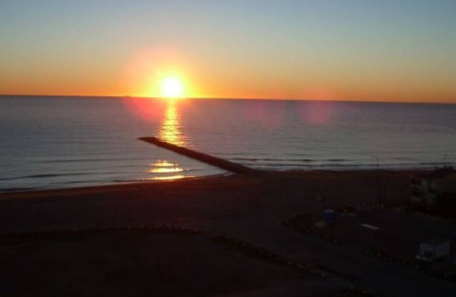 Holiday Apartment 'Moderno Atico Dúplex' near the Sea with Shared Pool, Terrace & Wi-Fi