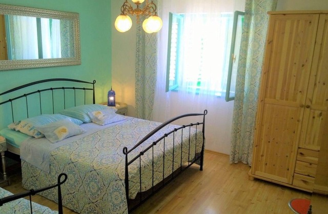 Grebastica Bedrooms 