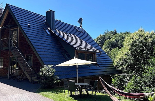 Holiday Apartment 'Im Holzhau' with Mountain View, Shared Terrace and Wi-Fi