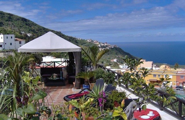 Holiday flat "Apartamentos Monasterio de San Antonio No. 6" with wifi - Adults only