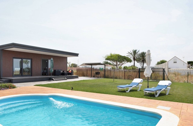 Holiday Home 'Casa Valle' with Private Pool, Wi-Fi and Air Conditioning