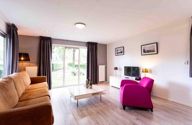 ✓ Holiday home at Résidence Lichtenvoorde ✓ Holiday home for 5 persons ✓ Located in Lichtenvoorde (Gelderland) ✓ Holiday park in the Achterhoek ✓ Book directly through the park