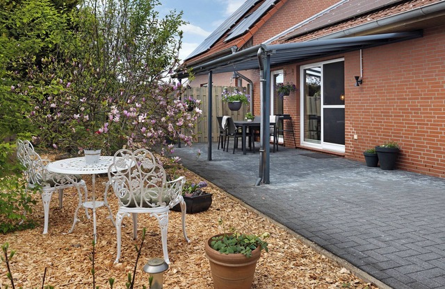 Holiday Home 'Ferienhaus Am Waldrand' with Private Terrace, Private Garden and Wi-Fi