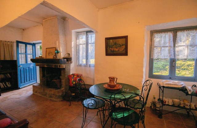 Holiday Home 'Ferme I Frassedi' with Private Garden and Wi-Fi