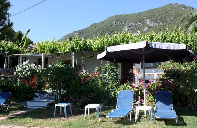 Holiday home in the country, at the sea, Pool, Wifi | Paramonas, Corfu