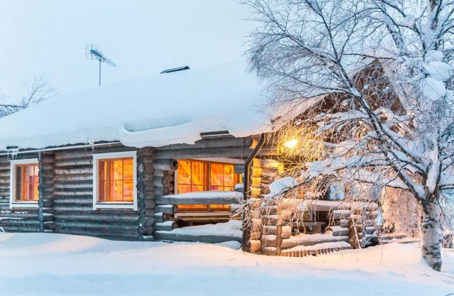 Holiday Home Keskiniemi by Interhome