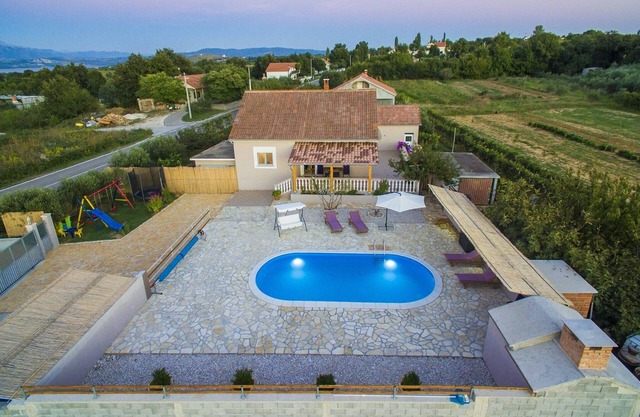 Holiday Home near Zadar with Private Pool
