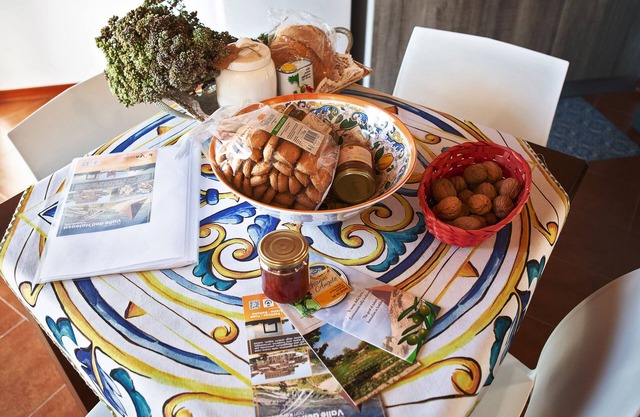 Holiday Home 'Paese Albergo - Arconides' with Sea View, Balcony and Wi-Fi
