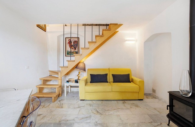 Holiday Home 'Villino Marco' with Private Terrace, Wi-Fi and Air Conditioning