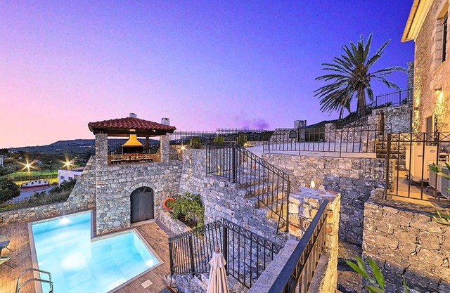 Holiday house Kourna for 1 - 10 persons with 3 bedrooms - Holiday house