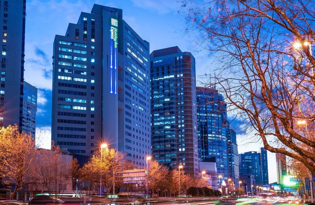 Holiday Inn Express Qingdao City Center by IHG