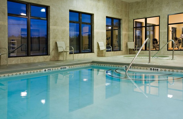 Holiday Inn Express & Suites Borger by IHG