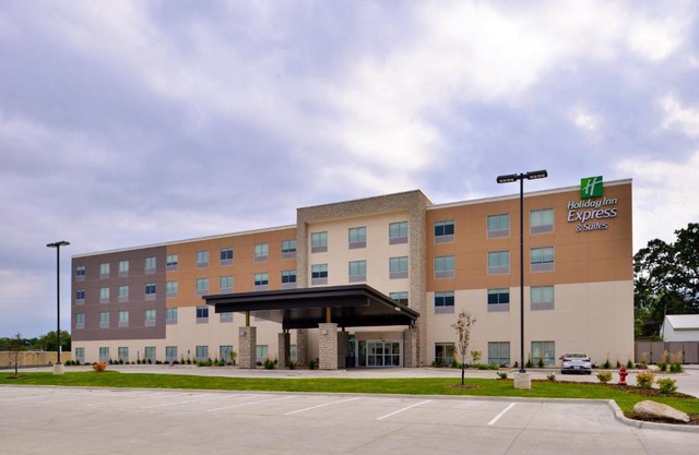 Holiday Inn Express & Suites - Ottumwa by IHG