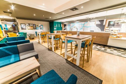 Holiday Inn Leeds Brighouse by IHG