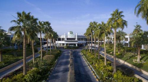 Holiday Inn Riyadh Izdihar Ihg Hotel 