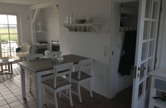 Holidays on the former sea dike in the idyllic Wasserkoog