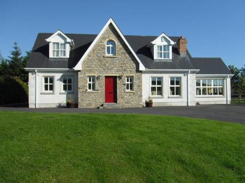 Hollyberry Lodge