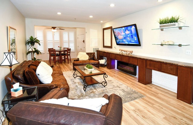 Home Away from Home I Fully Furnished 2BR + 2BA Apartment