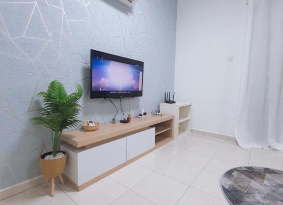 Home Feel-Lavenders Suites