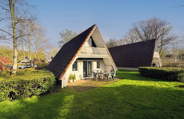 Home on holidaypark with indoor and outdoor pool