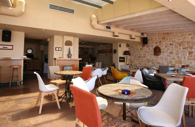 Homerez - 10 m away from the beach! Nice appartement for 5 ppl. at Akrogiali