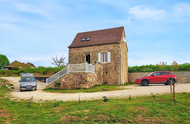 Homerez - Charming House with Private Pool in Loupiac
