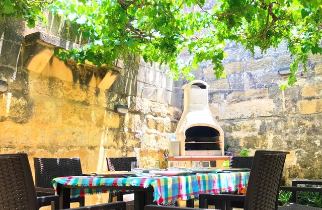 Homerez - House 5 km away from the beach for 6 ppl. with terrace at Ix - Xewkija