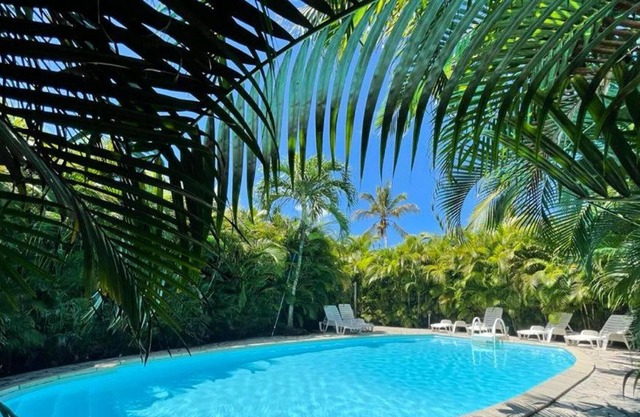 Chambre Piscine Partagée Et Jardin Clos À 