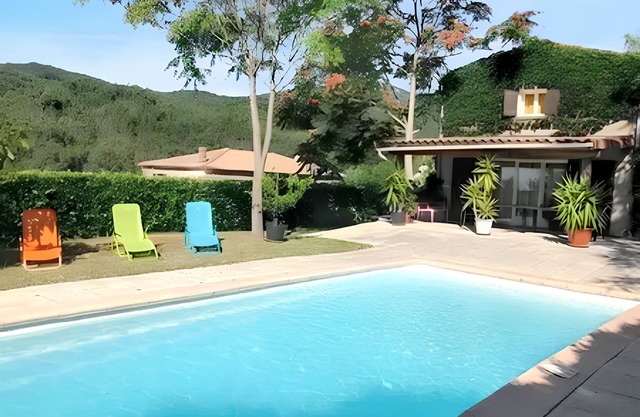 Homerez - Villa in Rocher, pool and mountain view