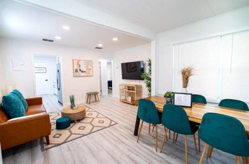 Homey Cozy Newly Renovated Stylish&chic