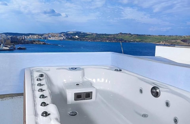 Horizon Suites by the Sea
