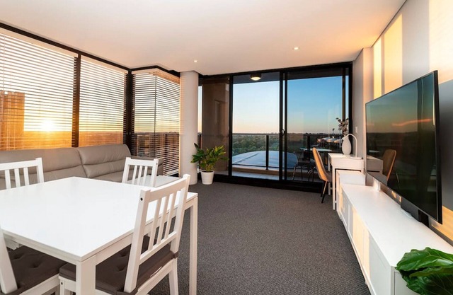 Horizons 1402 · 2 bedroom Spa Apartment with Stunning Views