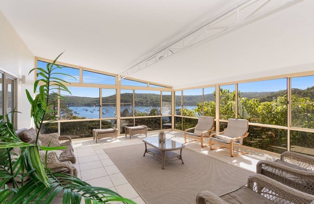 Horizons on Heath Hardys Bay