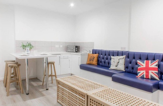 Host Apartments Fleet Nightlife III