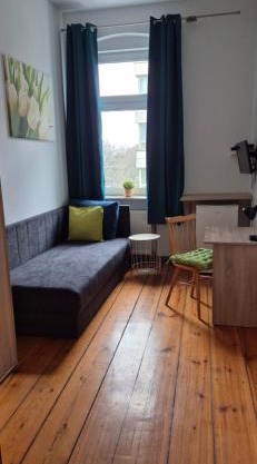 Hostel Pokój Ze Wspólną Łazienką Kuchnią 