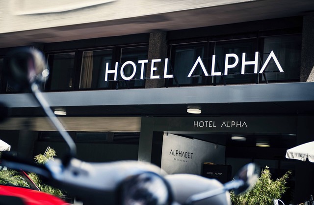 Hotel Alpha