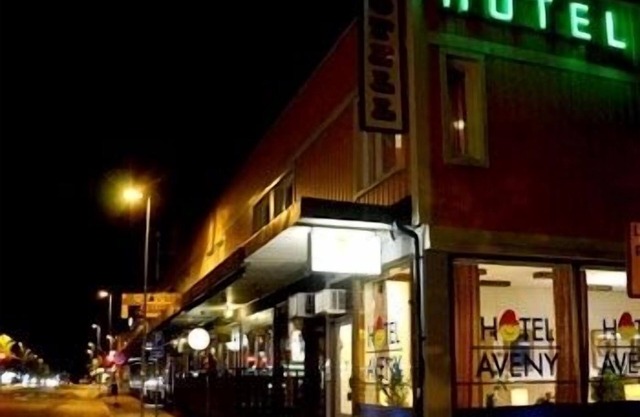Hotel Aveny Bed & Breakfast