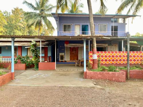 Hotel Aviraj Nivas