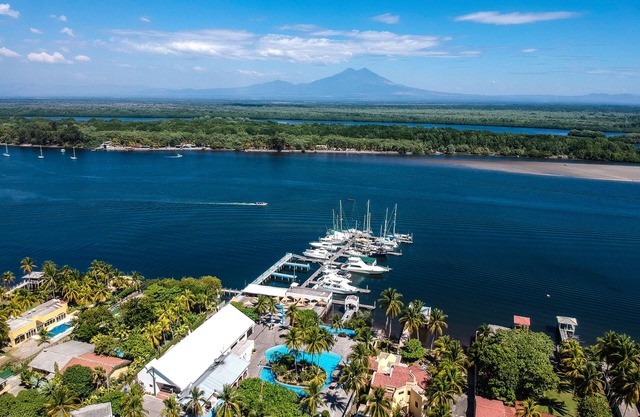 Hotel Bahia Del Sol