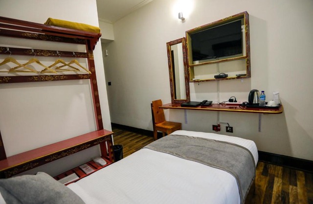 Hotel Lhading