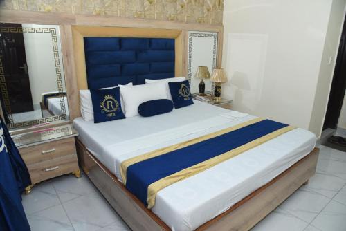 Hotel New Royal Johar Town