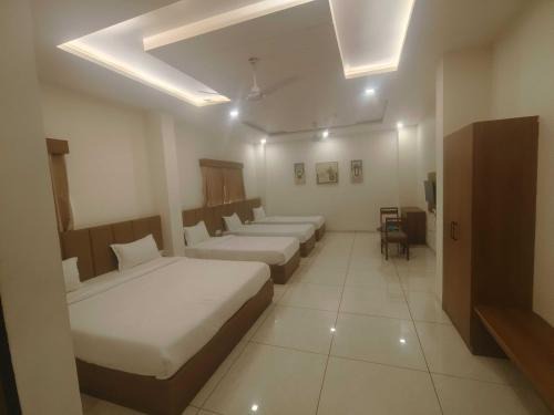 Hotel O Grand Ekta