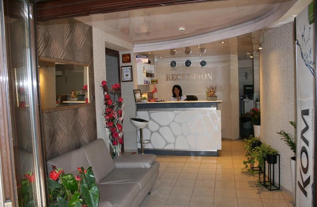 Hotel 