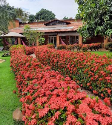 Hotel Pousada Chalé das Flores