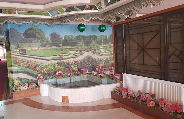 Hotel Qasr-e-Naz