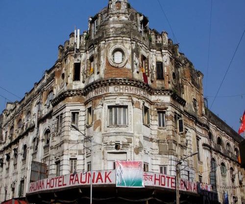 Hotel Raunak