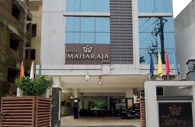 Hotel Sri Maharaja Inn