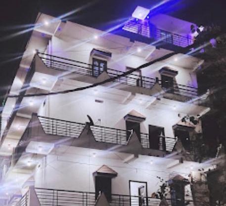 HOTEL YASH,Dehri