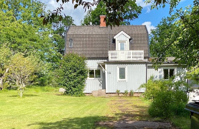 House on the edge of the village of Vena just 20 minutes from Vimmerby