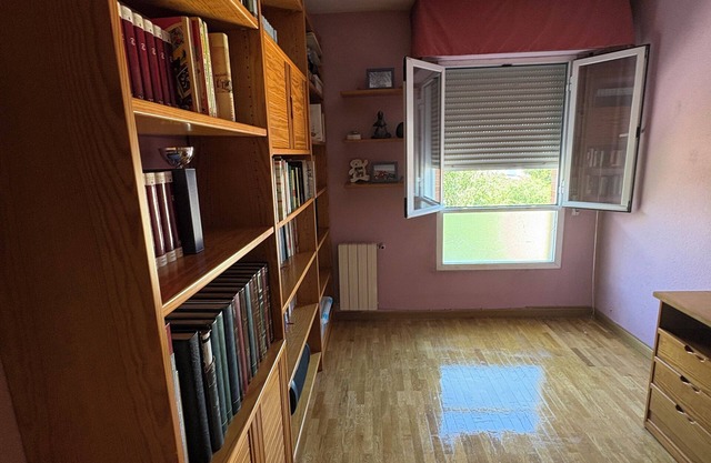House with bedroom and bathroom.